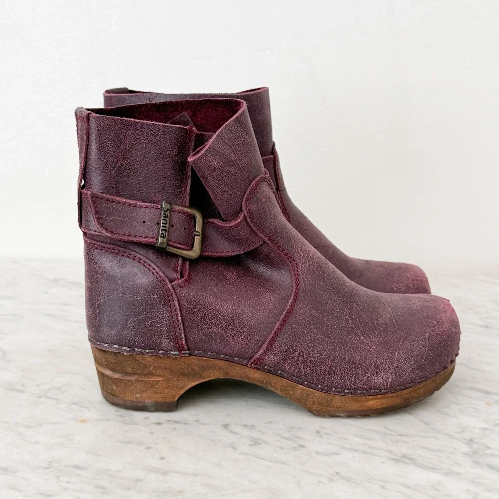Boho Sanita Wood Clog Ankle Boots 35 Plum Distressed Leather Buckle Strap Bootie